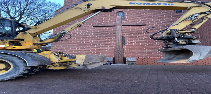 RESTAURACJA KRZYŻA MISYJNEGO